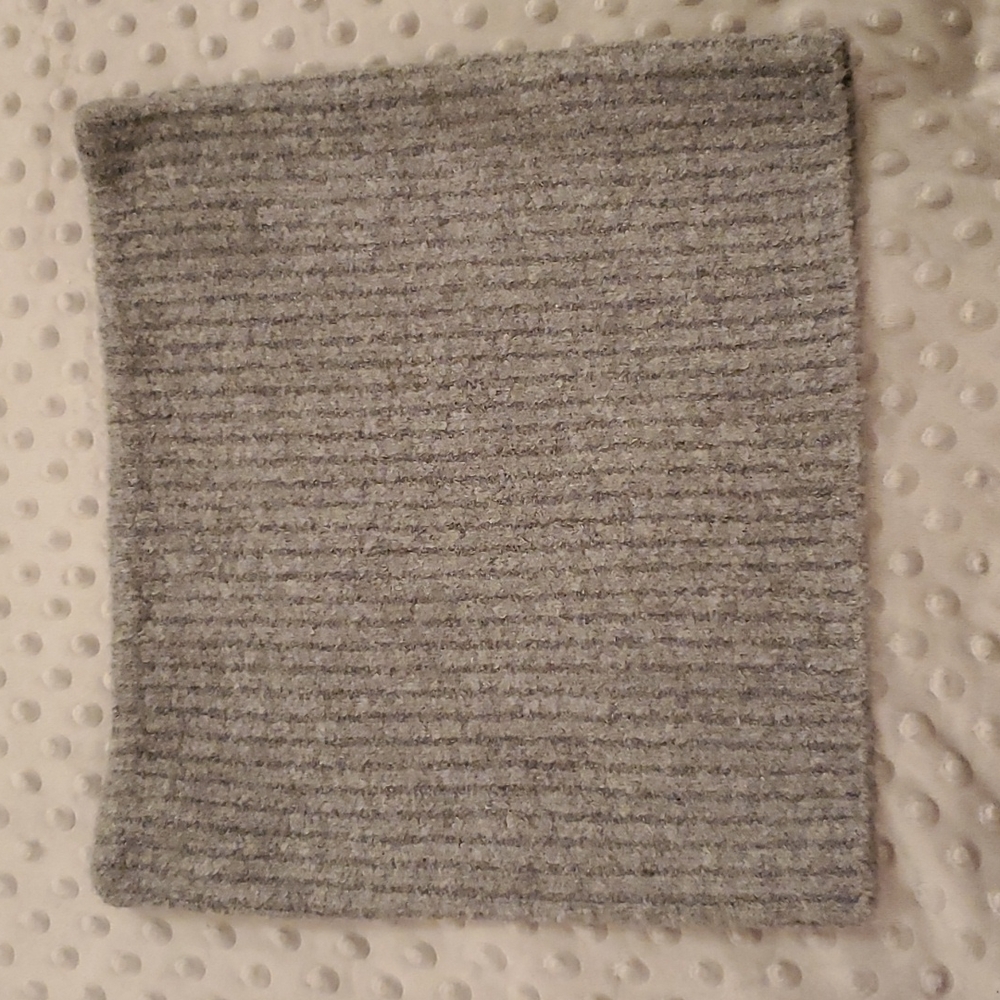 NWT Gray Zara sweater tube, Medium.